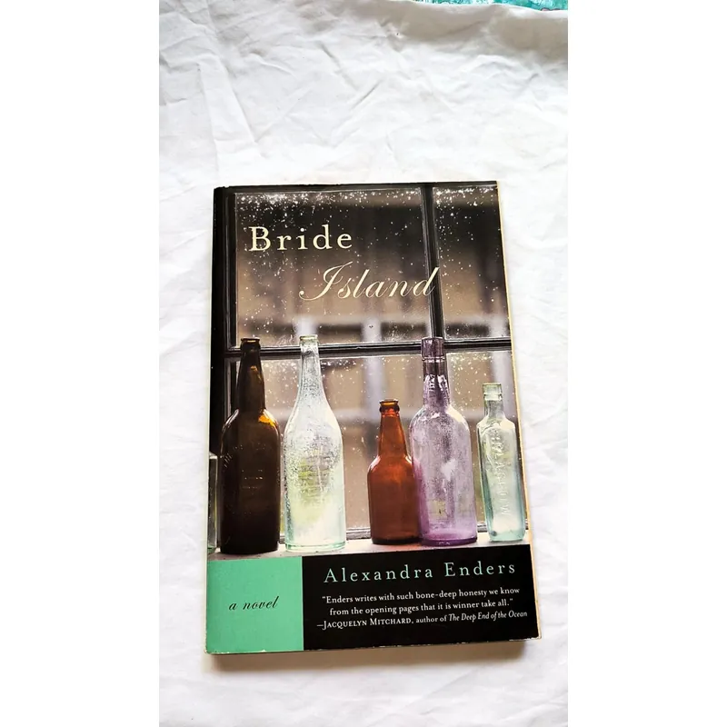 Bride Island - Alexandra Enders  732666
