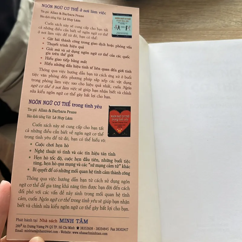 Cuốn sách hoàn hảo về ngôn ngữ cơ thể - Allan and Barbara Pease 1009106