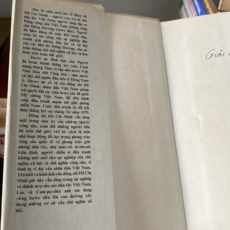 ĐỒNG CHÍ HỒ CHÍ MINH, Ê. CÔ-BÊ-LÉP, sách bìa cứng, in tại Liên Xô 1985 567393