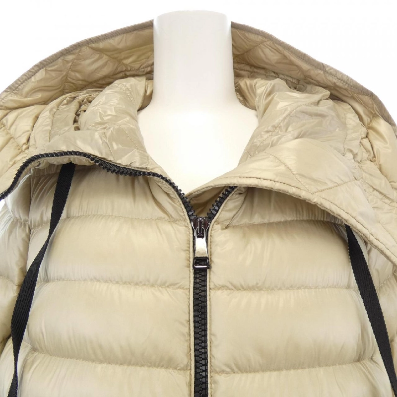 Áo khoác lông vũ MONCLER 644167
