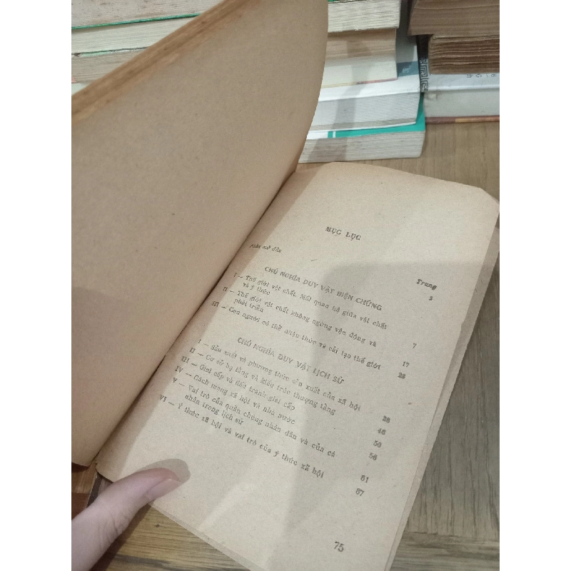 Triết học Mác Lê-nin: Chương trình sơ cấp 754901