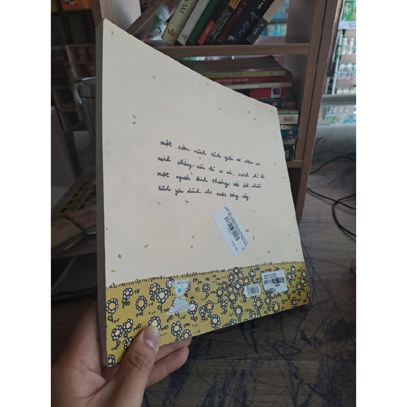 [Phiên Chợ Sách Cũ] Mình chỉ là người bình thường muốn trao đi rất nhiều yêu thương 2303 414364