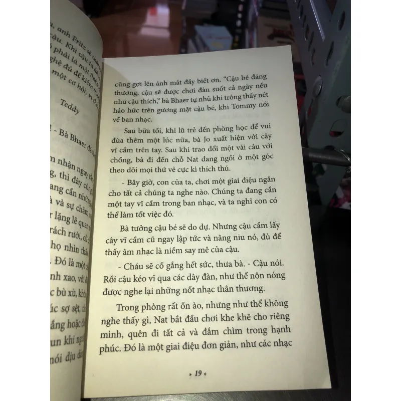 Những chàng trai nhỏ - Louisa May Alcott 1001673