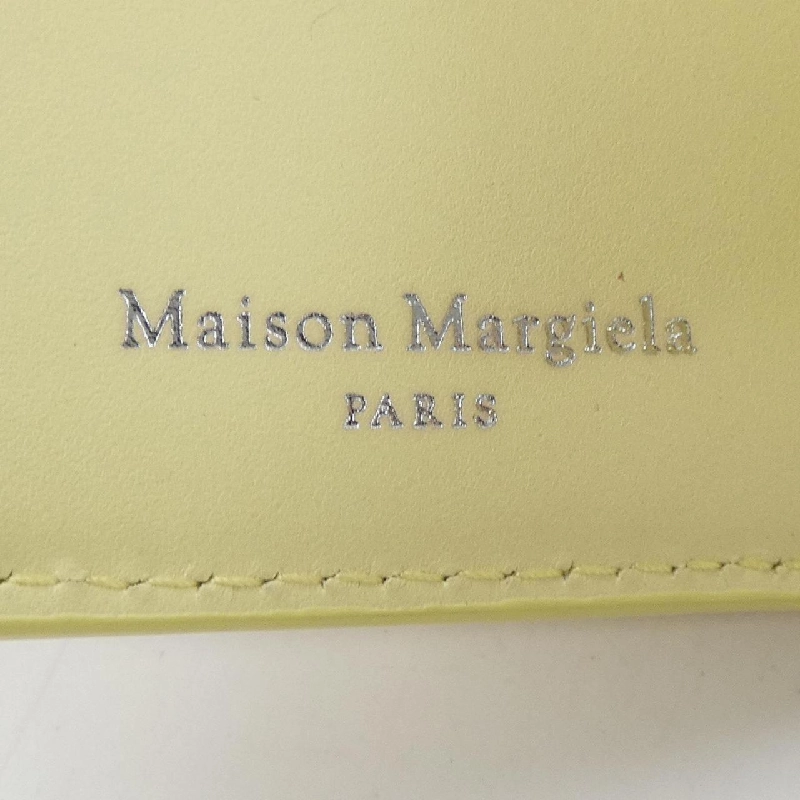 Ví ba gập Maison Margiela SA3UI0017 WALLET - Hàng hiệu Chính hãng 831046