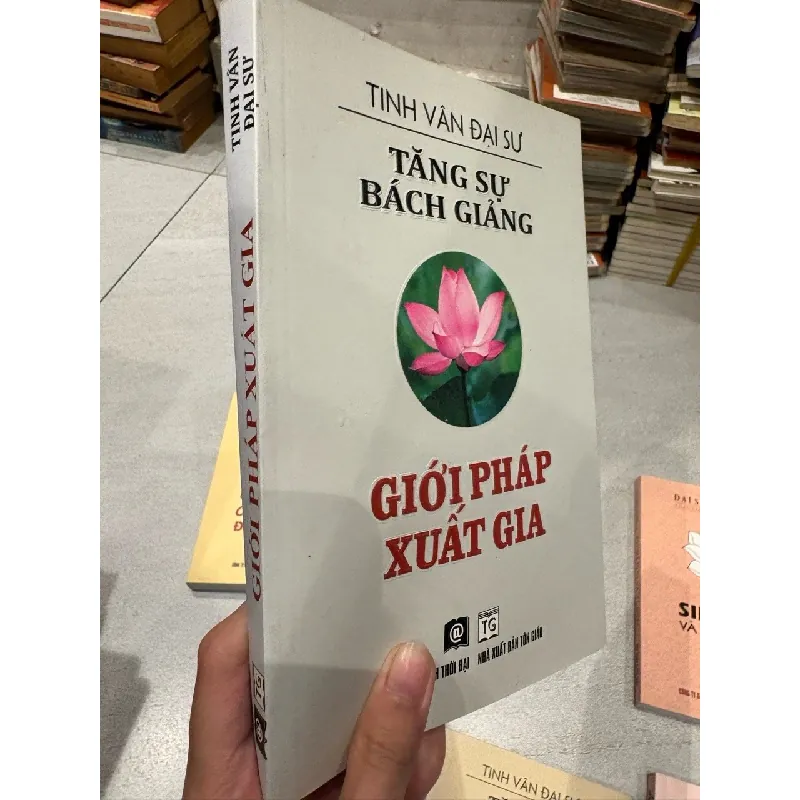 Tăng sự bách giảng - Tinh Vân Đại Sư 629188