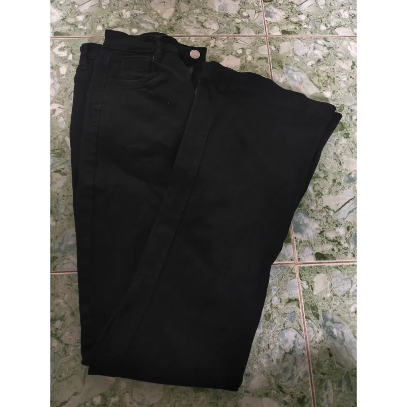 Áo lưới rách + quần jean ống loe 601229