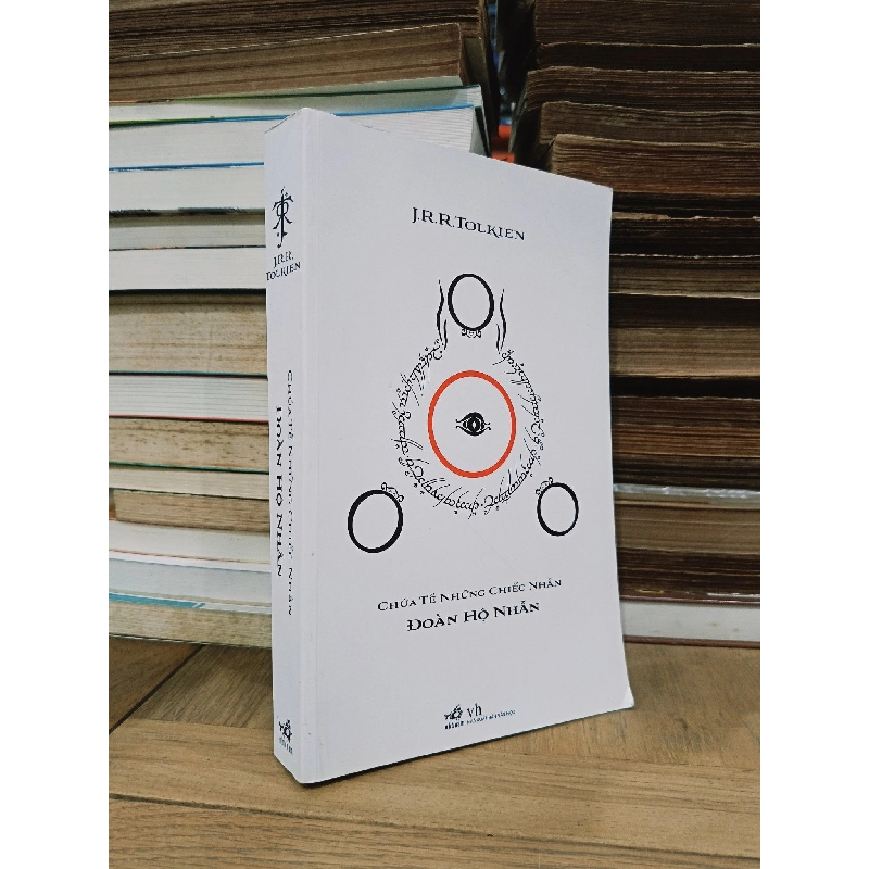 Chúa tể những chiếc Nhẫn - J.R.R. Tolkien (Nguyễn Thị Thu Yến & Đặng Trần Việt dịch, An Lý dịch thơ) 753613