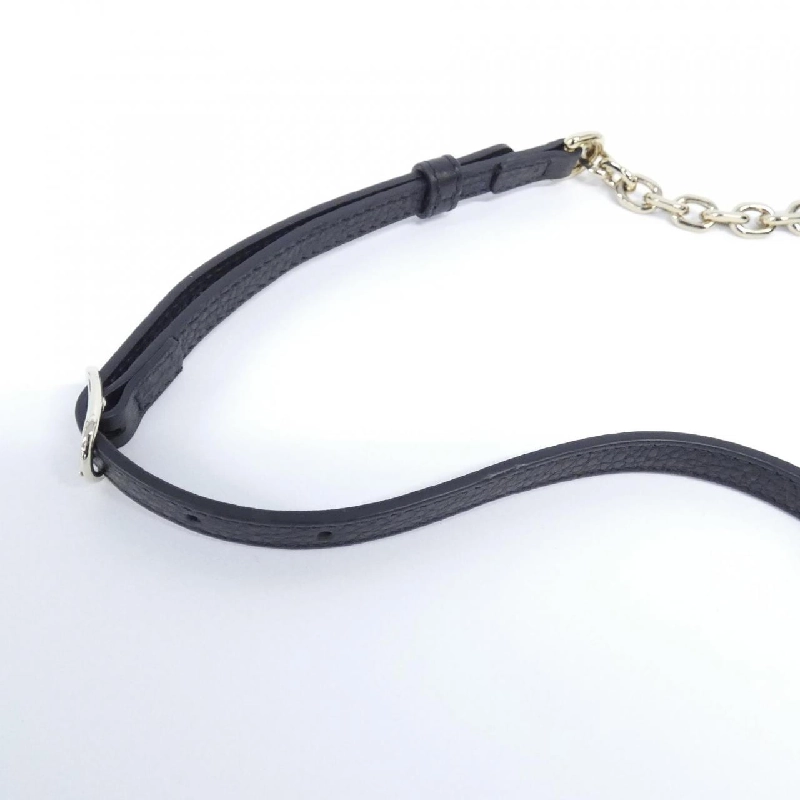 Ví dây chuyền GG ENBLEM 818705 AAEEM của Gucci - Hàng hiệu Chính hãng 806733