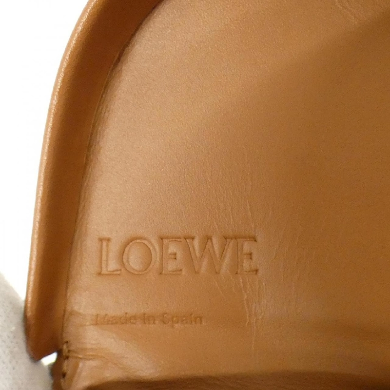 Túi đeo gót Loewe Mini 109 54 T15 ví tiền 621374