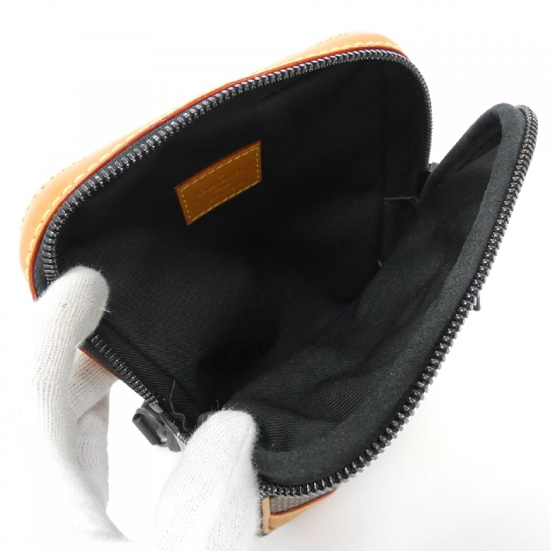 Túi đeo vai Louis Vuitton Damier Giant (LV Squared) Amazon Slingback N40379 613738