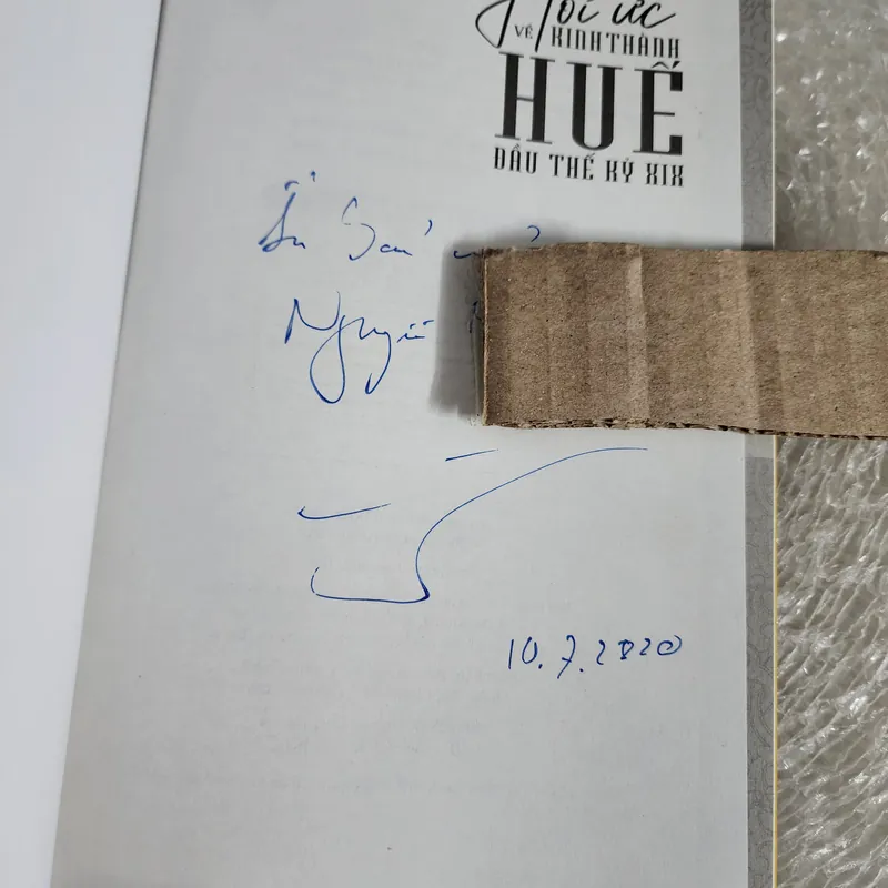 Hồi ức Huế đầu thế kỷ XIX | Michel Đức Chaigneau | chữ ký dịch giả 569950