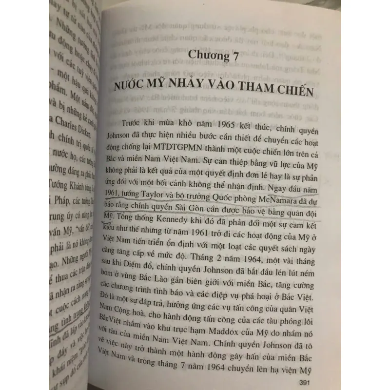 Lửa Trong Lòng Hồ - Frances FitzGerald 998478