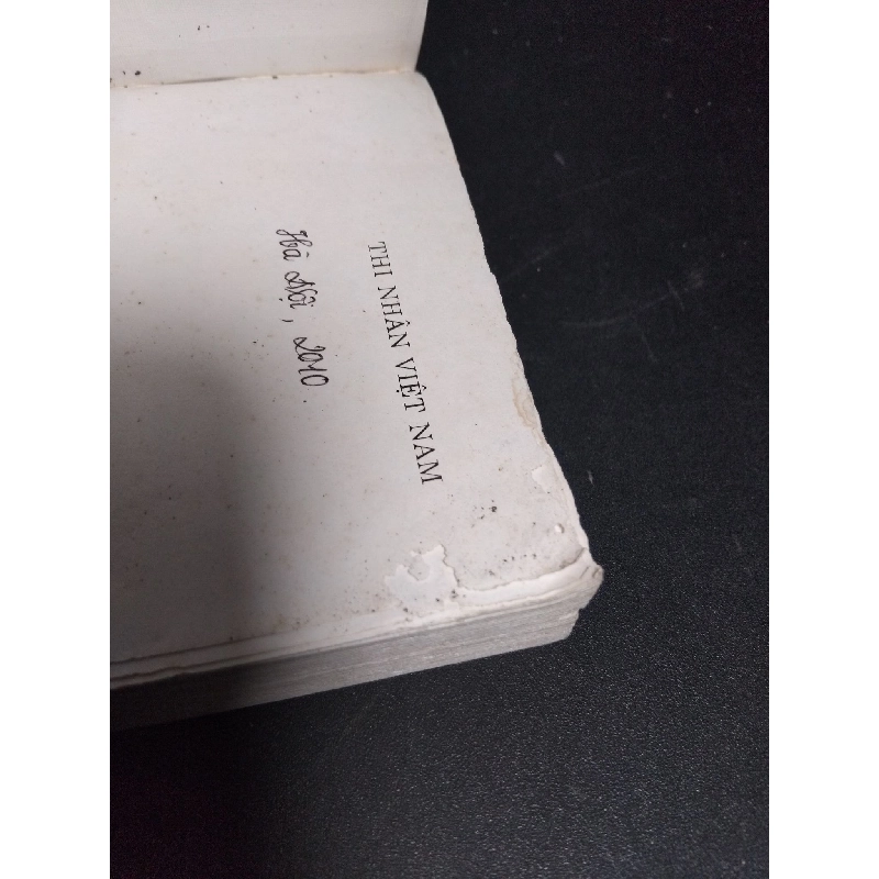 Thi nhân Việt Nam mới 70% bẩn bìa, ố, rách trang, tróc gáy 2003 HCM2101 Hoài Thanh - Hoài Chân VĂN HỌC 918539