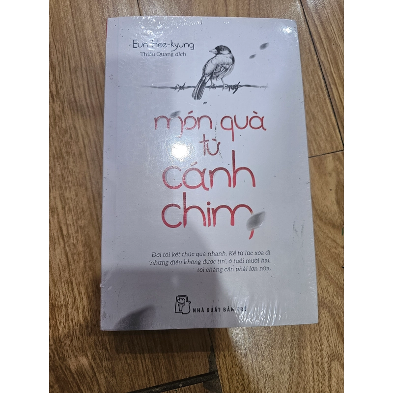 Món quà từ cánh chim (còn màng co) 382559