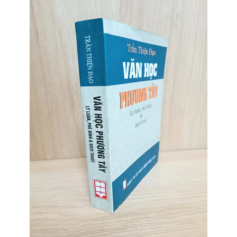 Văn học phương Tây lý luận phê bình và dịch thuật (Trần Thiện Đạo) 1033055