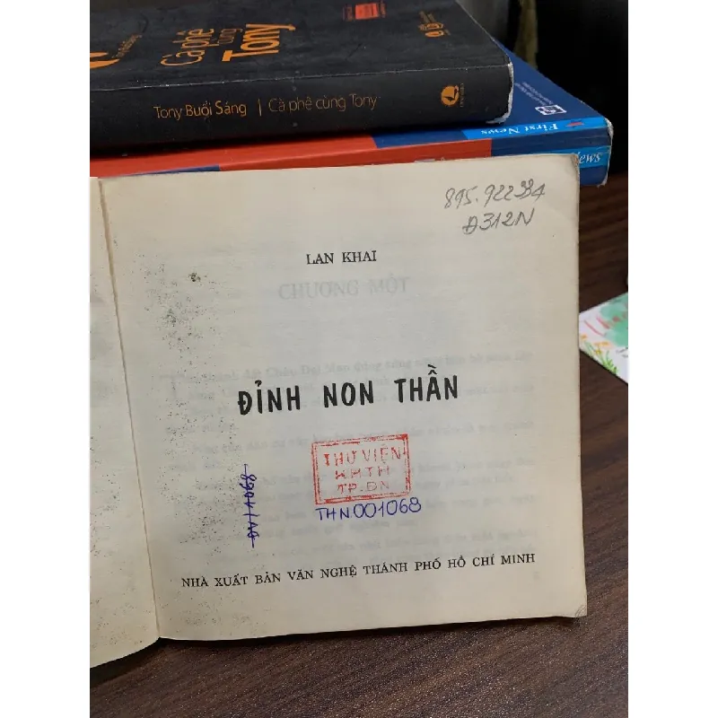 Đỉnh non thần- Lan Khai 694575