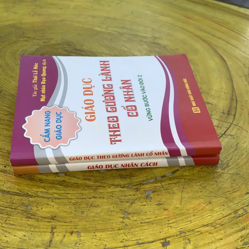 COMBO GIÁO DỤC NHÂN CÁCH VỮNG BƯỚC VÀO ĐỜI 1 ,2 & GIÁO DỤC THEO GƯƠNG LÀNH CỔ NHÂN -  790315