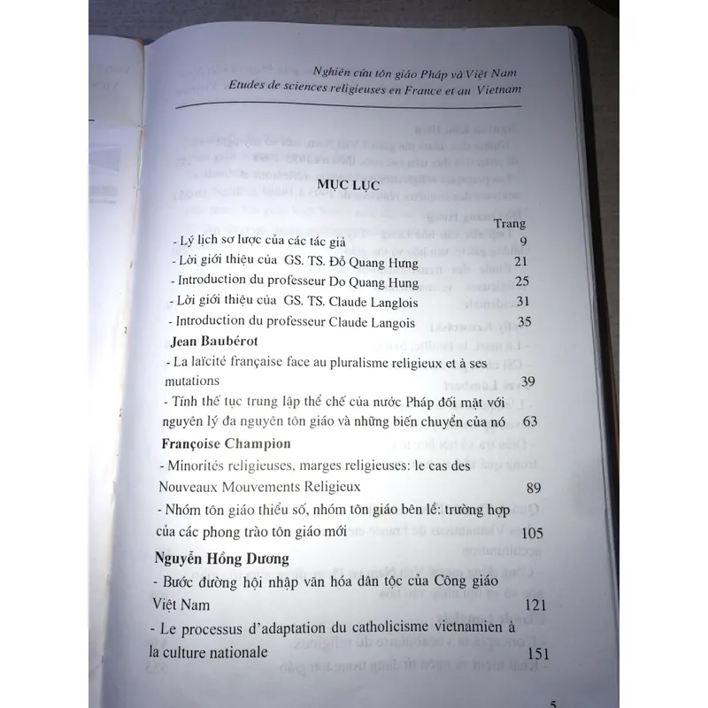 Nghiên cứu tôn giáo pháp và Việt Nam 708161