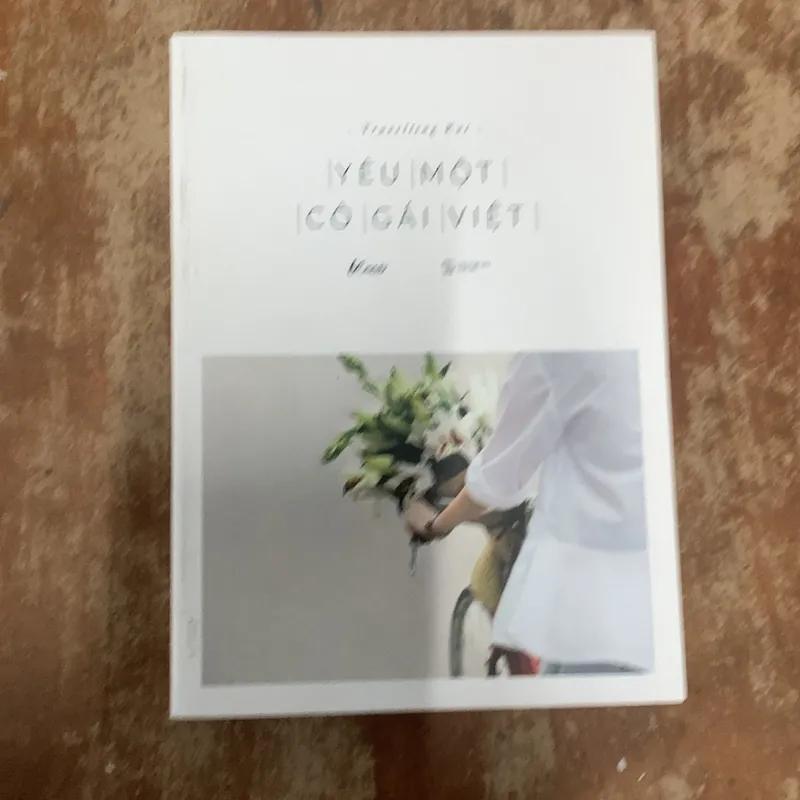 YÊU MỘT CÔ GÁI VIỆT  740819