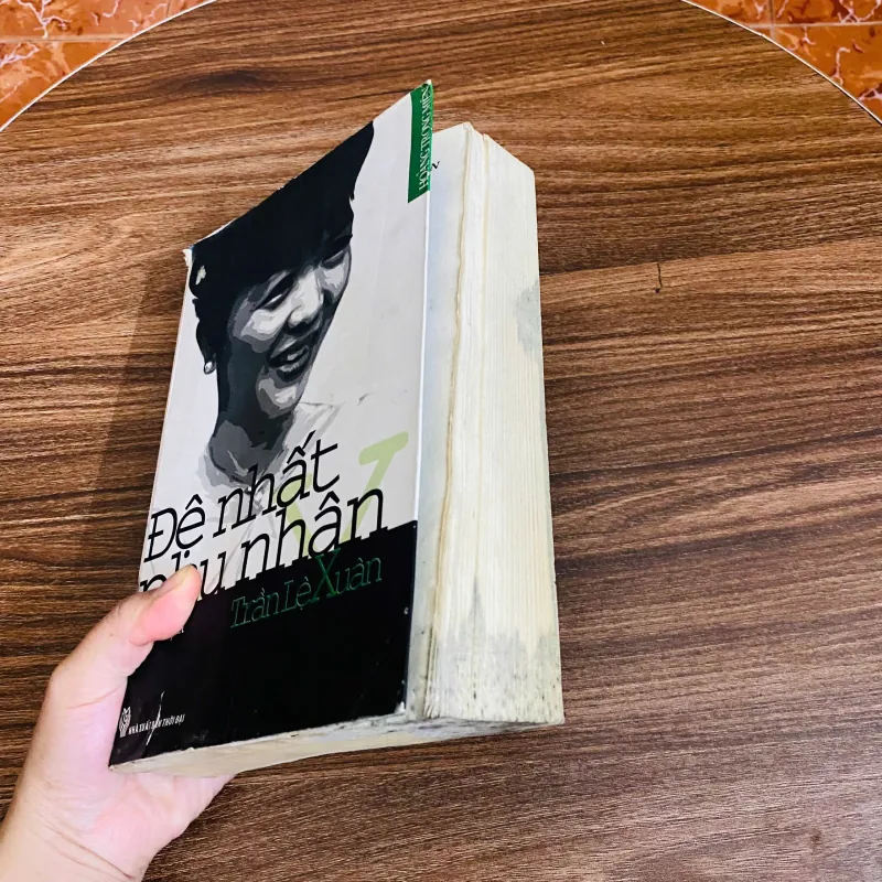 Đệ nhất phu nhân Trần Lệ Xuân - Hoàng Trọng Miên#HATRA 975102