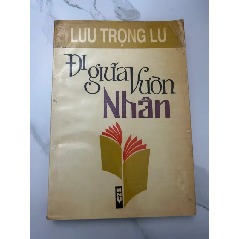 Đi giữa Vườn Nhãn - Lưu Trọng Lư - Tạp văn / Tùy bút 654848