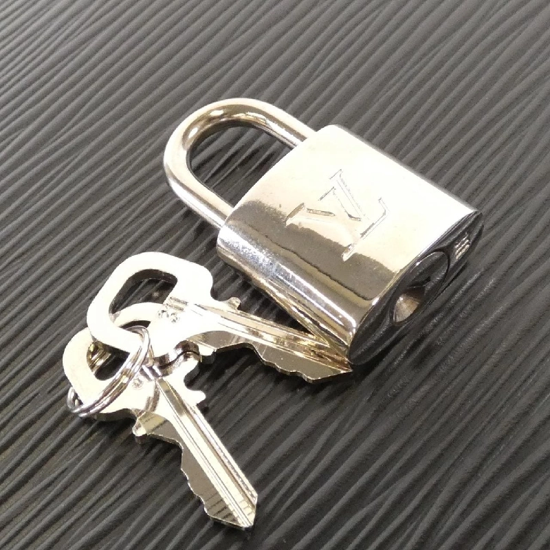 Túi Louis Vuitton Epi Lockit M42292 615077