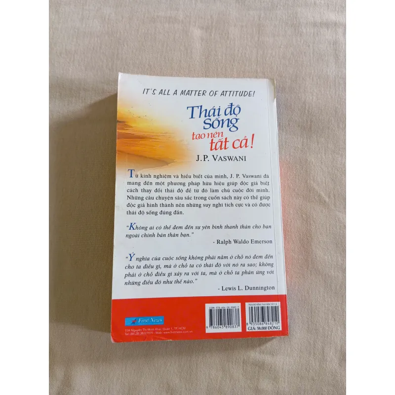 tlbook Thái độ sống tạo nên tất cả! 929201