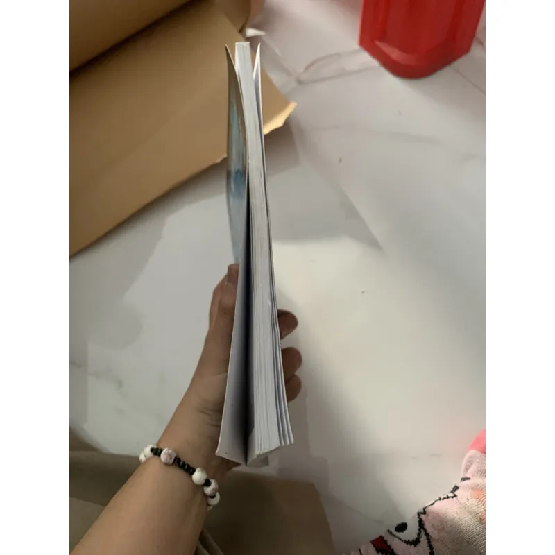 Sách tiếng anh Scary Tales 🐟 713759