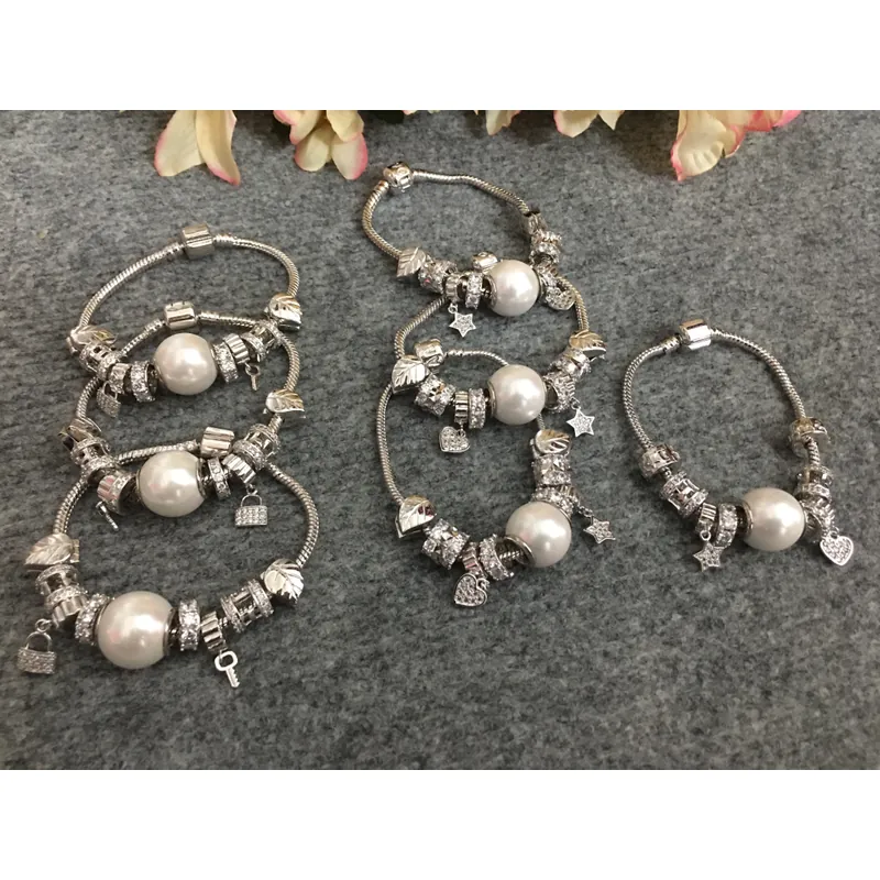 Vòng tay Pandora 607590