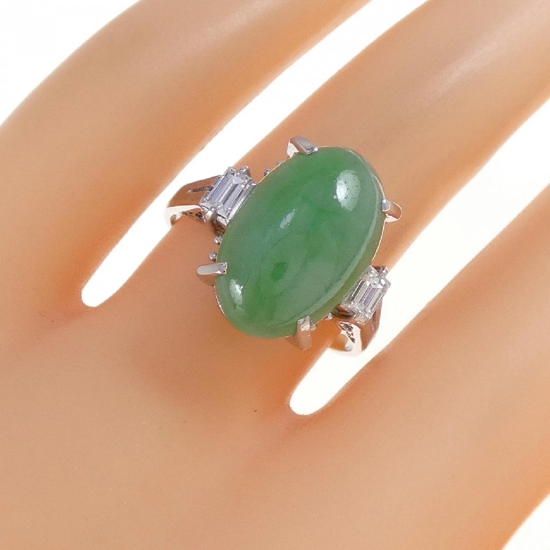 Nhẫn Ngọc Bích PM900 4.75CT 670282