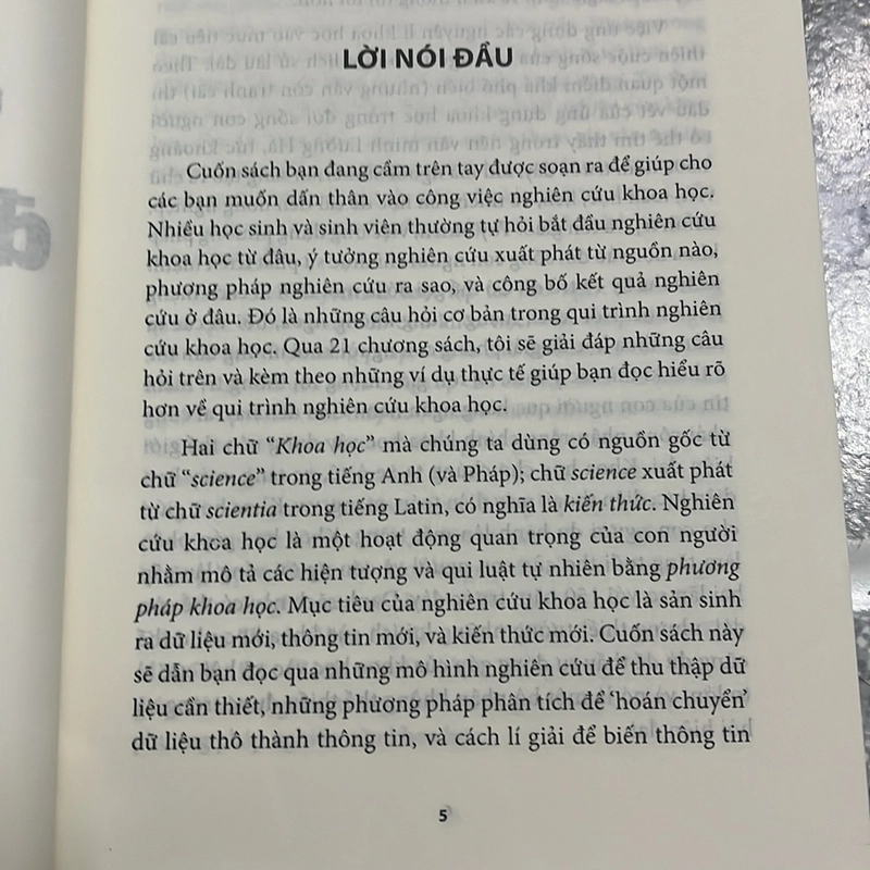 Cẩm nang nghiên cứu khoa học từ ý tưởng đến công bố - Nguyễn Văn Tuấn 498862