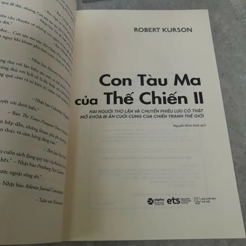 CON TÀU MA CỦA THẾ CHIẾN II - ROBERT KURSON ( NGUYỄN ĐÌNH KHÔI DỊCH) 1005564