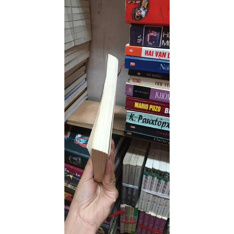 Azit Nexin Những Người Thích Khóc 602742