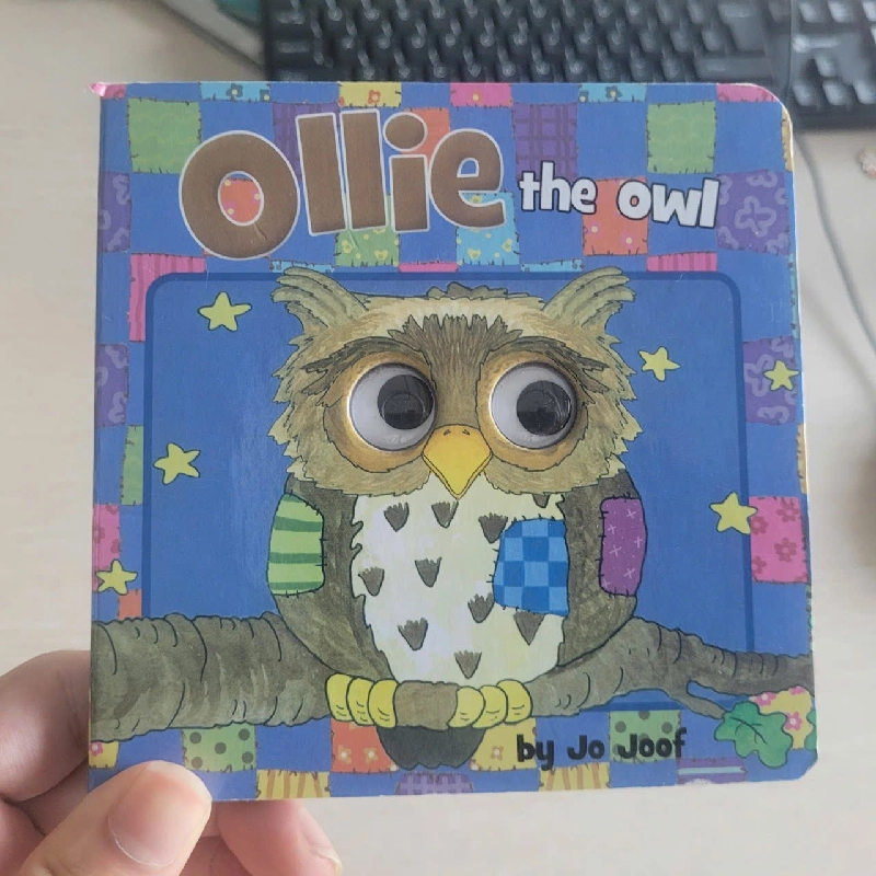 Ollie the Owl  Tác giả: Jo Joof 529901