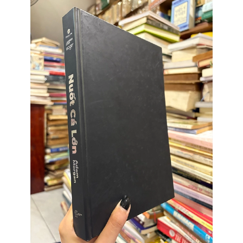 Nuốt cá lớn - Adam Morgan 502787