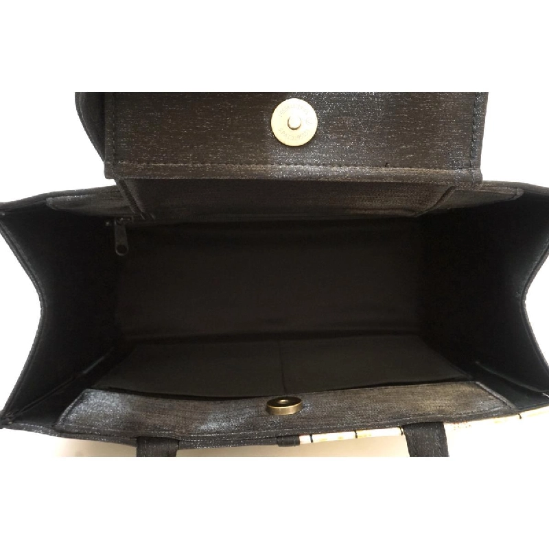 Bộ túi xách và dép zori kích thước M - Hàng hiệu Authentic 877822