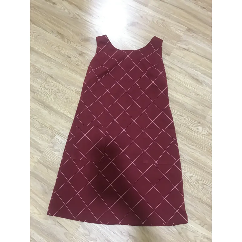 Đầm nữ suông màu đỏ đô 716892