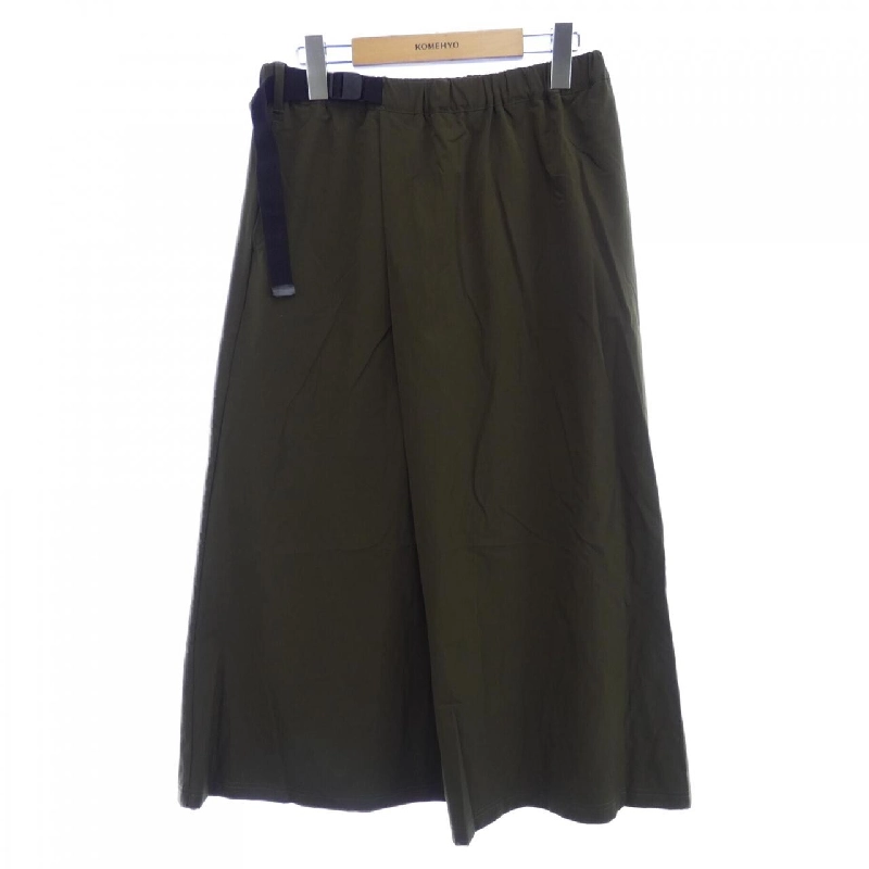 THOUSANDMILE Skirt - Hàng hiệu Authentic 821073