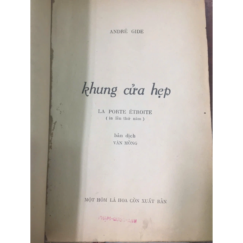 KHUNG CỬA HẸP- André Gide 522439