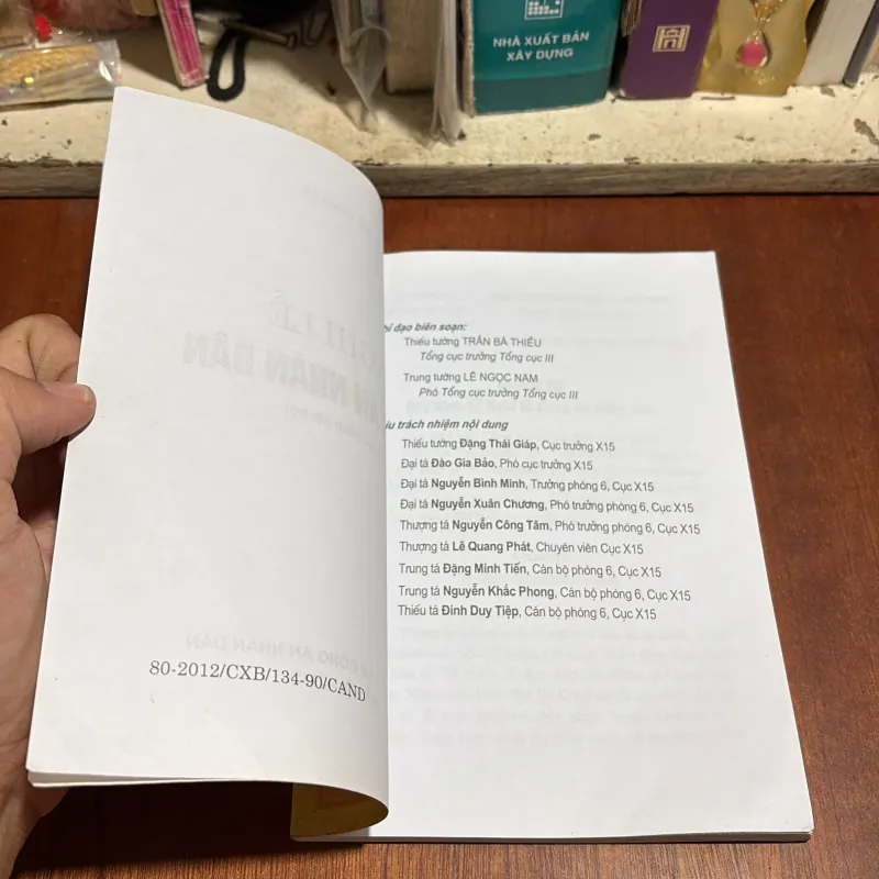 II Lưu Hành Nội Bộ: Nghi Lễ Công An Nhân Dân - Bộ Công An - 2012 1002161