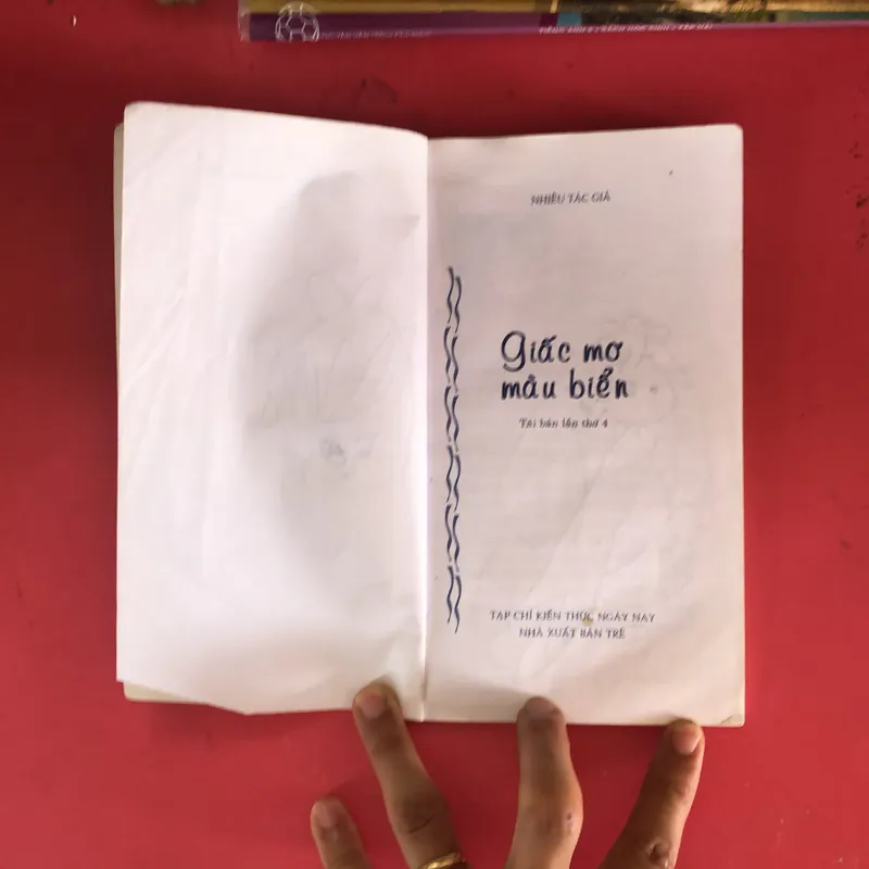 Giấc mơ màu biển 558052