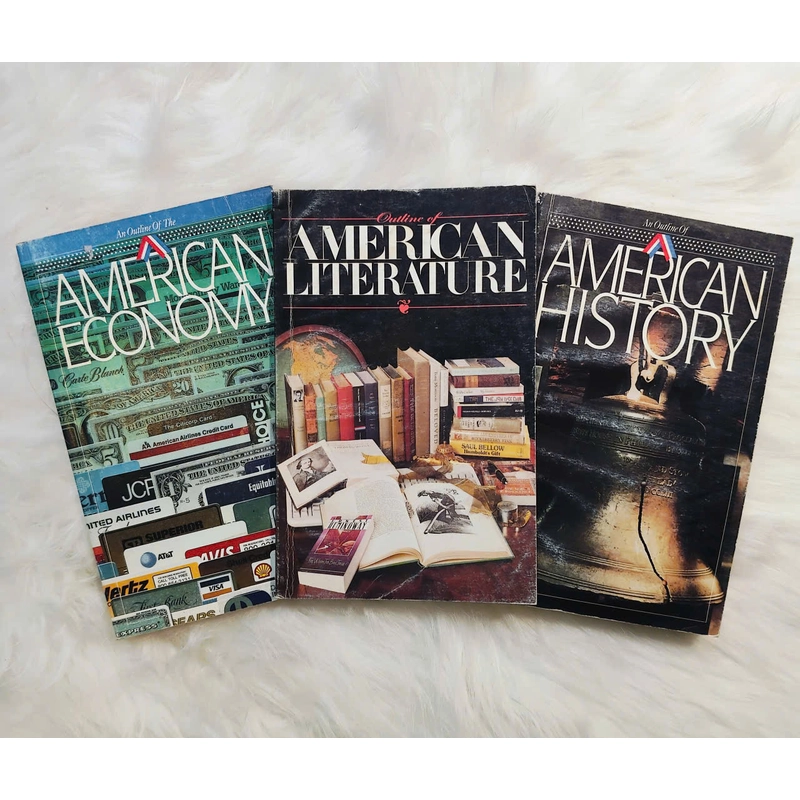 An Outline on American History + Economy + Literature (3 cuốn) 526904