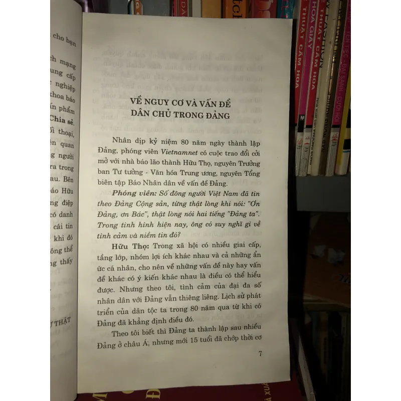 Chia sẻ (đối thoại 2) - Nhà báo Hữu Thọ 608038