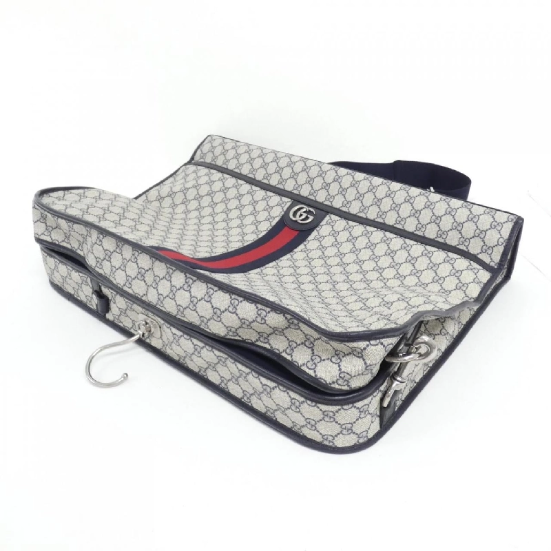 Gucci GUCCI SAVOY 700375 9C2SF Túi đựng đồ 614507