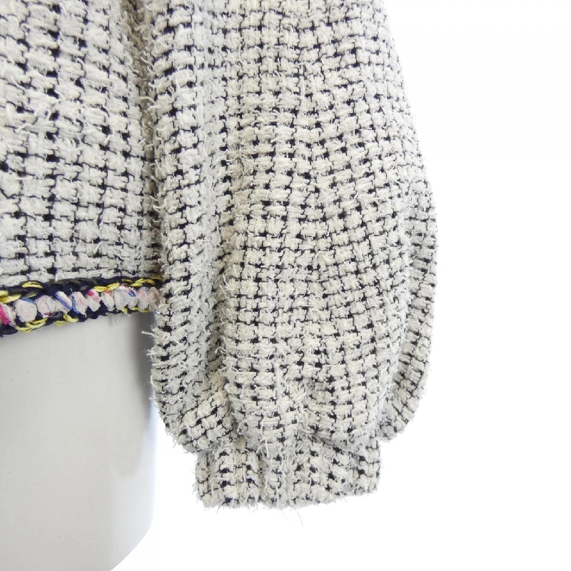 Áo khoác không cổ CHANEL 635511