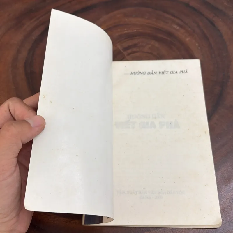 II Hướng Dẫn Viết Gia Phả - Nguyễn Quang Tiển - 2000 1020033