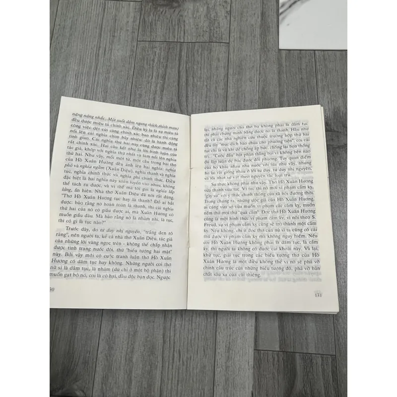 Hồ Xuân Hương hoài niệm phồn thực- Đỗ Lai Thuý. 6b4 737201