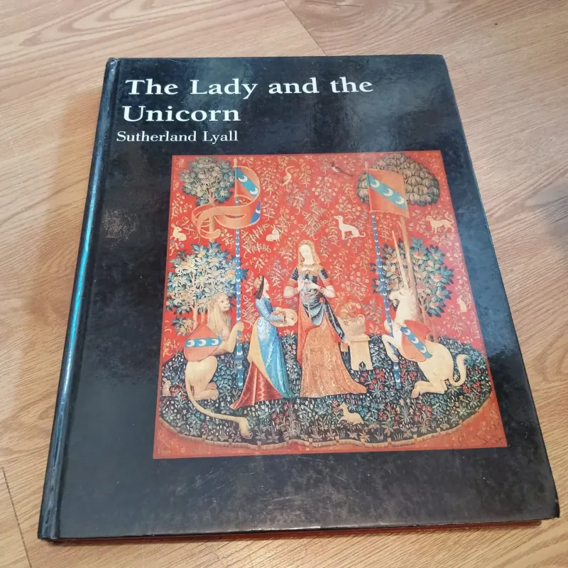 The Lady and the Unicorn - Sutherland Lyall 694759