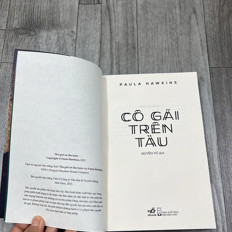 Cô gái trên tàu. 2a1 542907