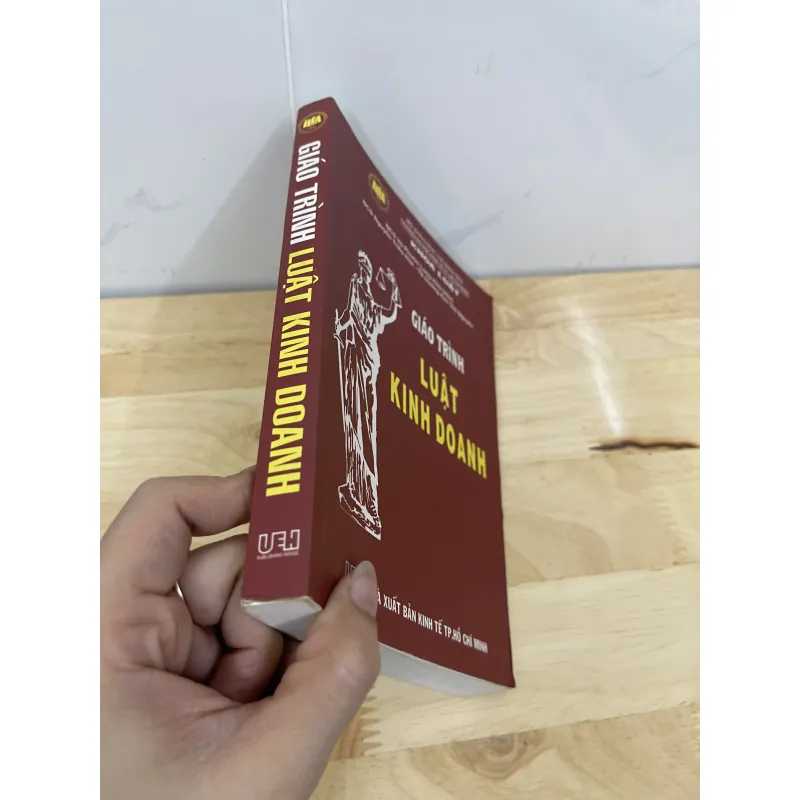 Luật kinh Doanh 755565